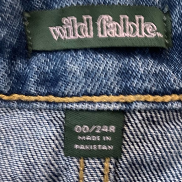 Girls /womens jeans - Picture 2 of 4